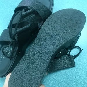 Coconuts by Matisse platform sandals